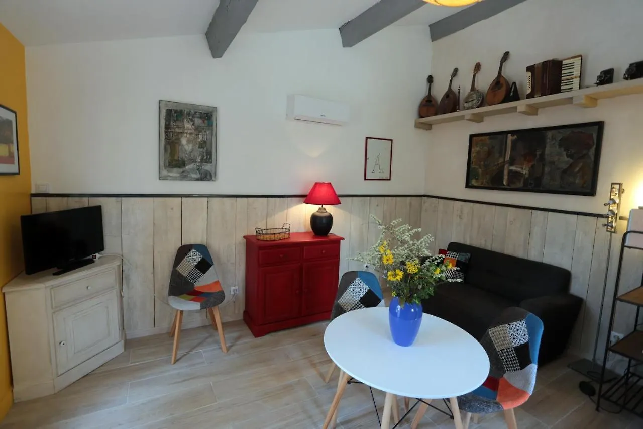Villa Luberon Des Artistes 2 Apt Сasa de vacaciones
